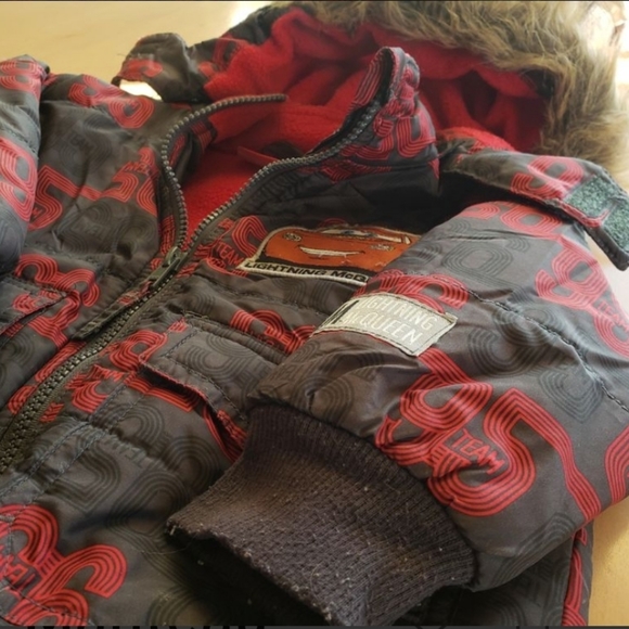 Winter coat Flash McQueen - Picture 4 of 10
